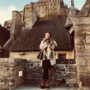 Meet your Posher, Clara